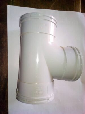 PVC Tee Fitting – 4” Plain (Solvent Weld)
